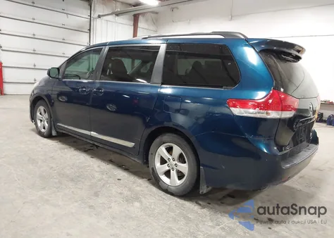 2011 Toyota Sienna Le V6 from USA, damaged, VIN 5TDKK3DC5BS167608